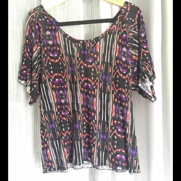 Printed Low Back Vasia Top - Picture 1 of 4